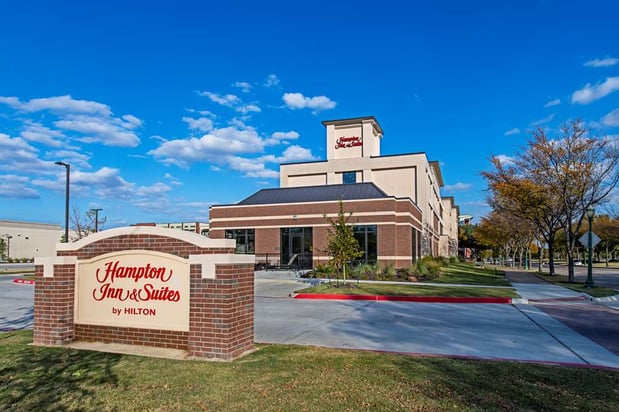 Images Hampton Inn & Suites Keller Town Center