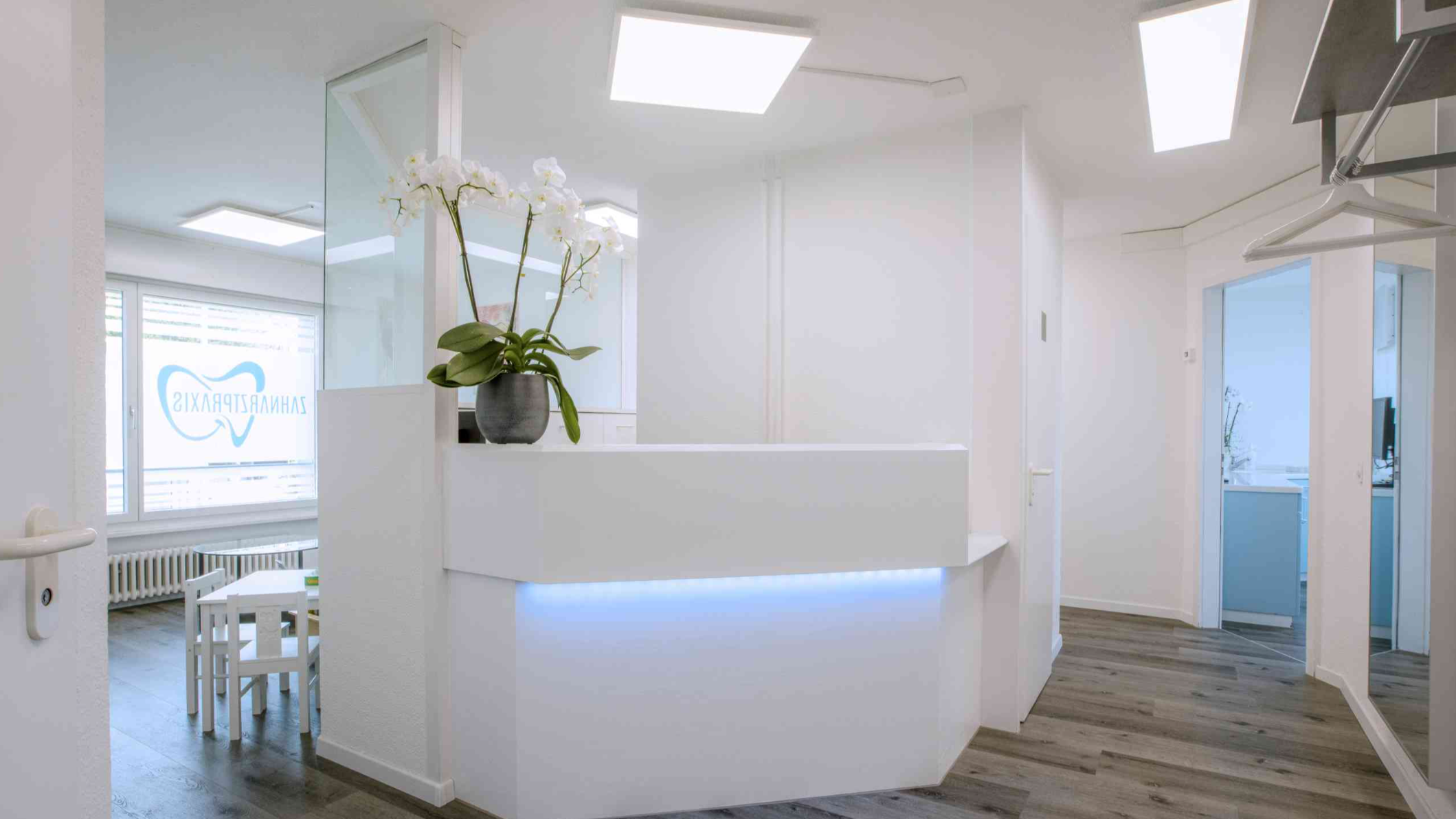 Bilder Zahnarztpraxis in Bruggwiesen