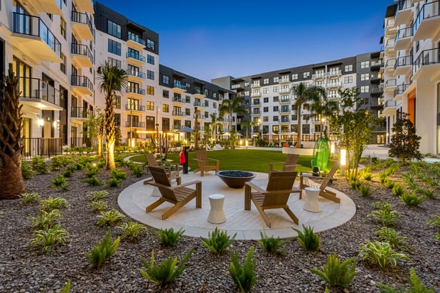 Images The CenterPointe Apartments