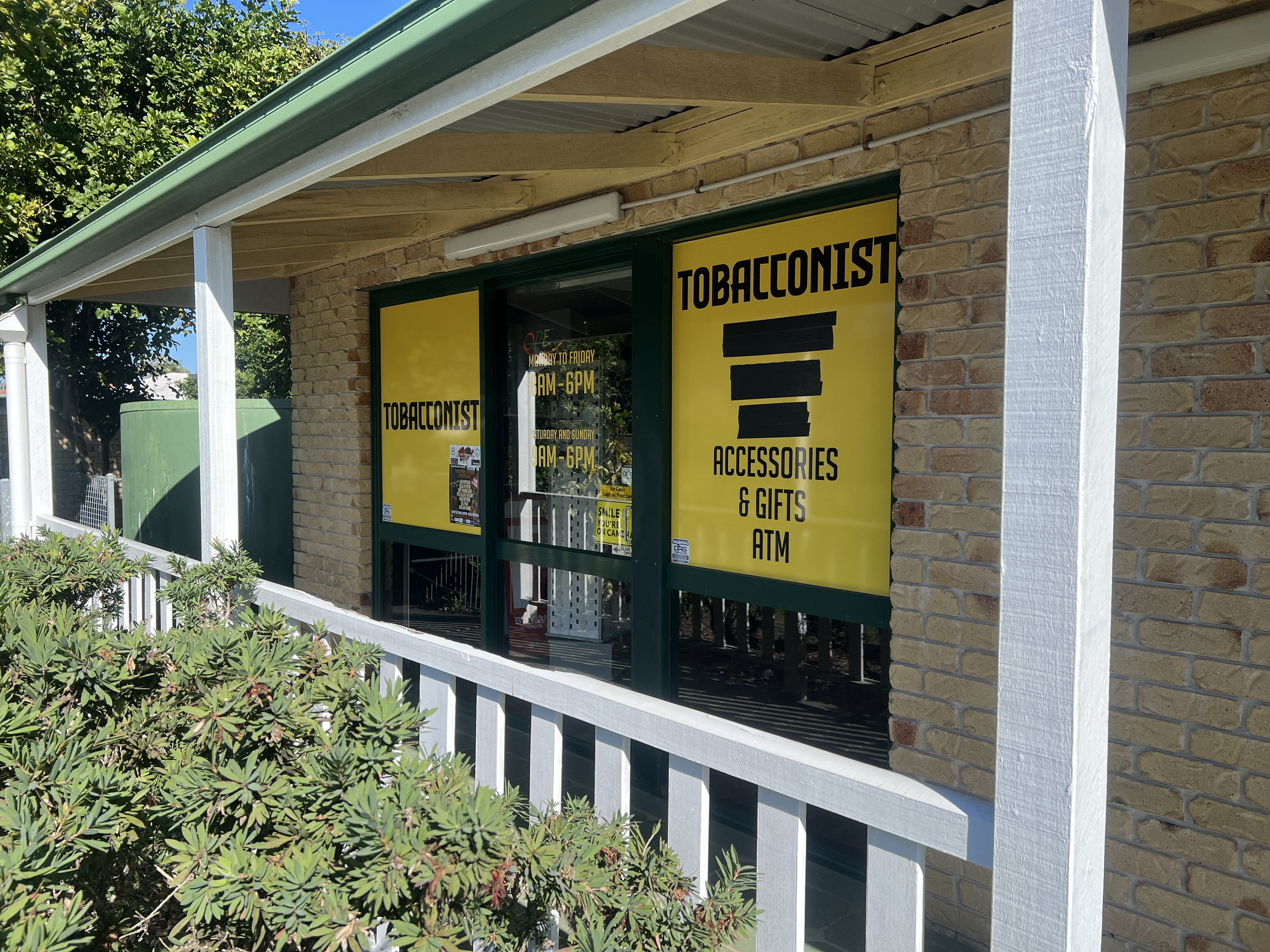 Images CoinFlip Bitcoin ATM - Smokes and Vapes Jacobs Well (Jacobs Well)