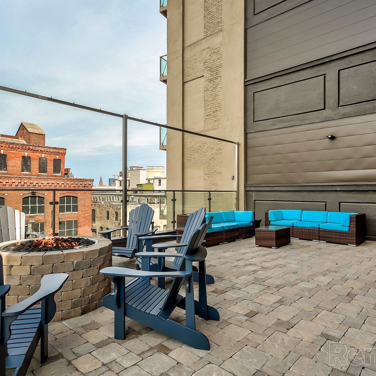 The Granary Lofts Roof top Lounge area