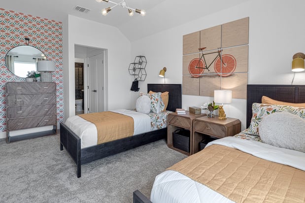 Images Valencia by Pulte Homes