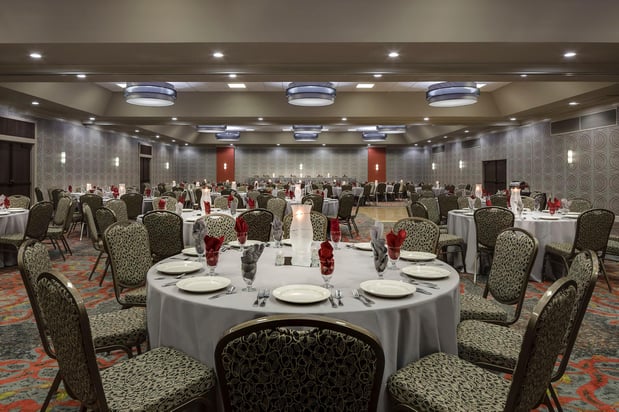Images Holiday Inn Wichita East I-35 by IHG