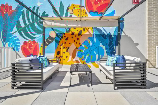 Images 555 Boulevard