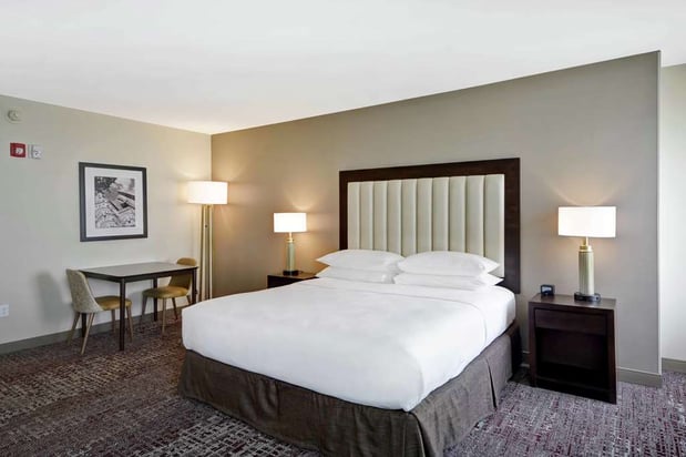 Images DoubleTree by Hilton Chicago Midway Airport