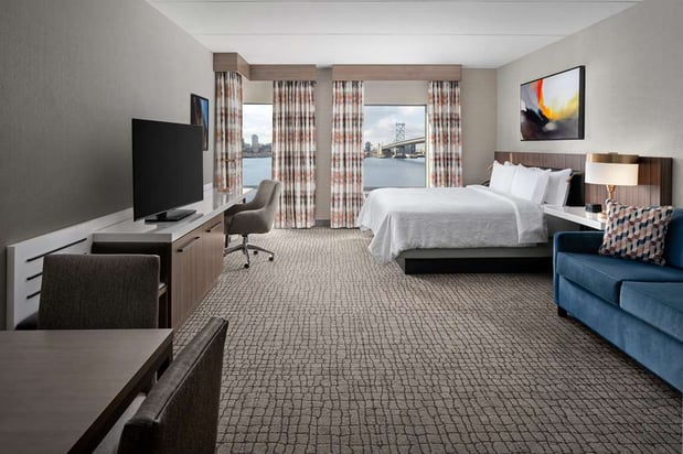 Images Hilton Garden Inn Camden Waterfront Philadelphia