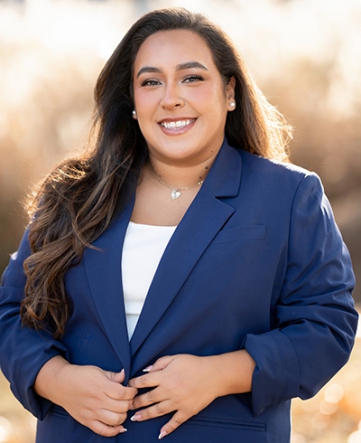 Images Amanda Garcia - Associate Financial Advisor, Ameriprise Financial Services, LLC