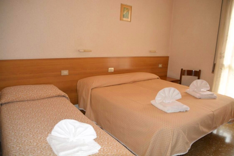 Images Monastero Sorelle della Carità Regina Mundi