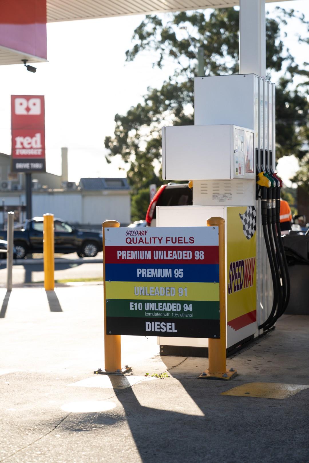 Images SPEEDWAY MOUNT PRITCHARD