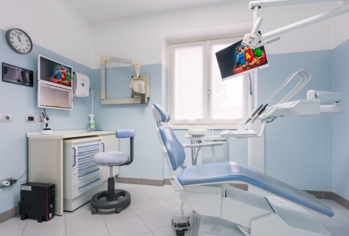 Images Studio Dentistico Brecodent