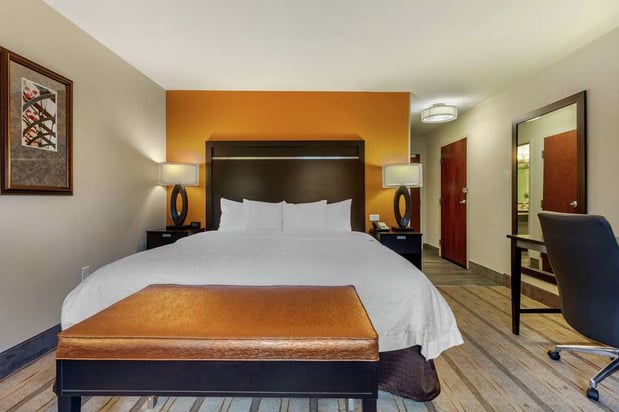 Images Hampton Inn & Suites Columbus