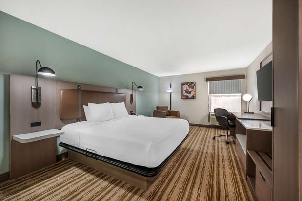 Images Best Western Plus Richmond Indiana I-70
