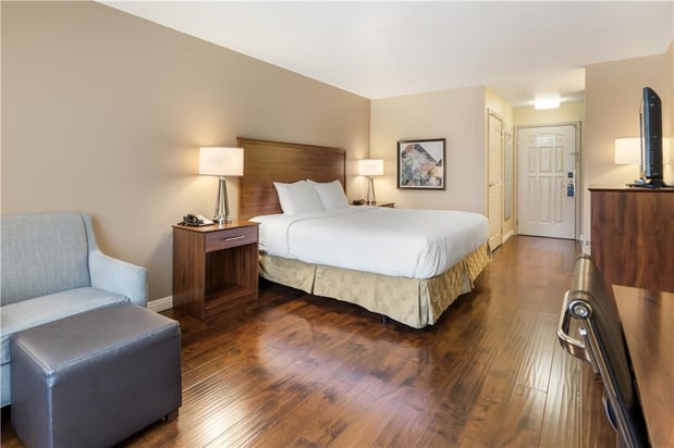 Images Best Western Plus John Jay Inn & Suites