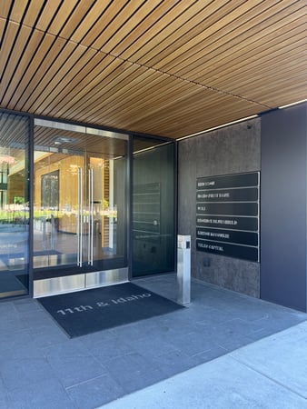 Images Idaho First Bank Home Office