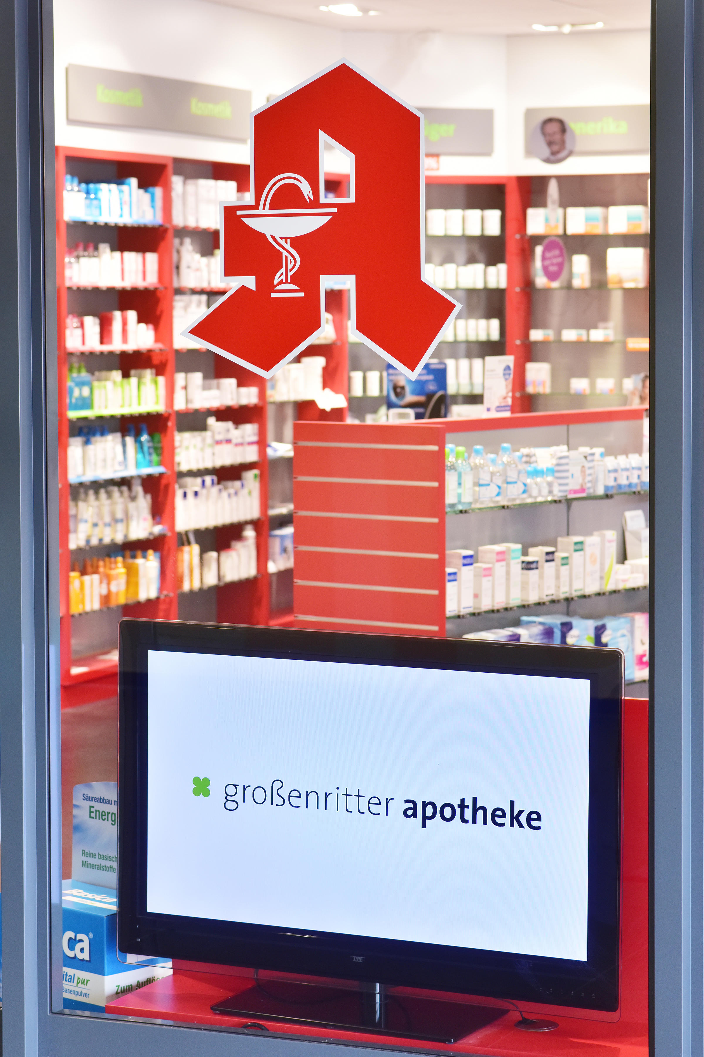 Grossenritter-Apotheke, Stettiner Straße 5 in Baunatal