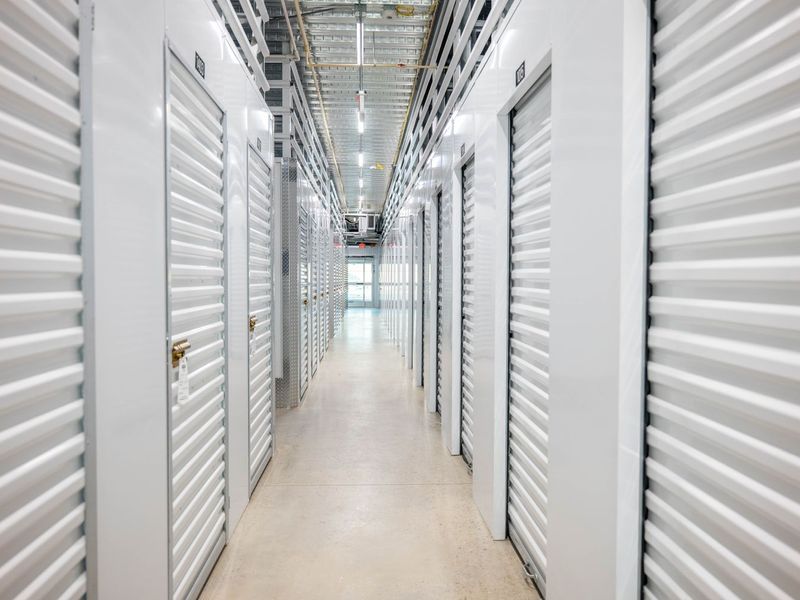 Images Extra Space Storage