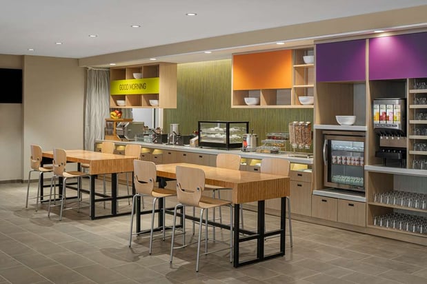 Images Home2 Suites Des Moines at Drake University