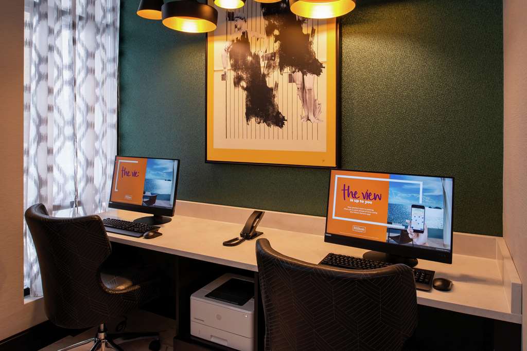 Hampton Inn & Suites Winston-Salem Downtown