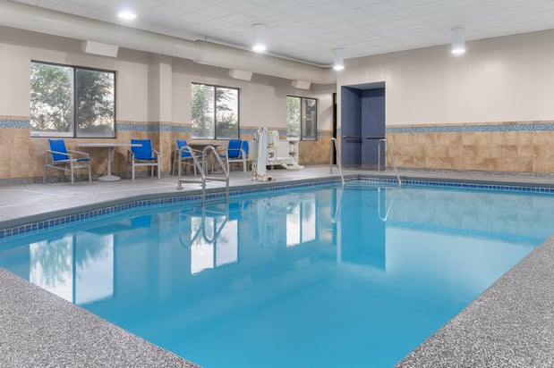 Images Holiday Inn Express & Suites Coralville by IHG