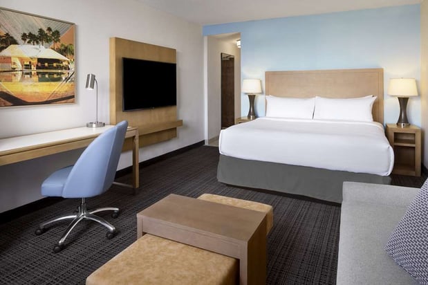 Images Embassy Suites by Hilton Tampa Airport Westshore