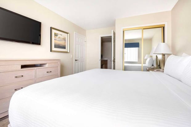Images Hilton Vacation Club Riviera Beach & Shores