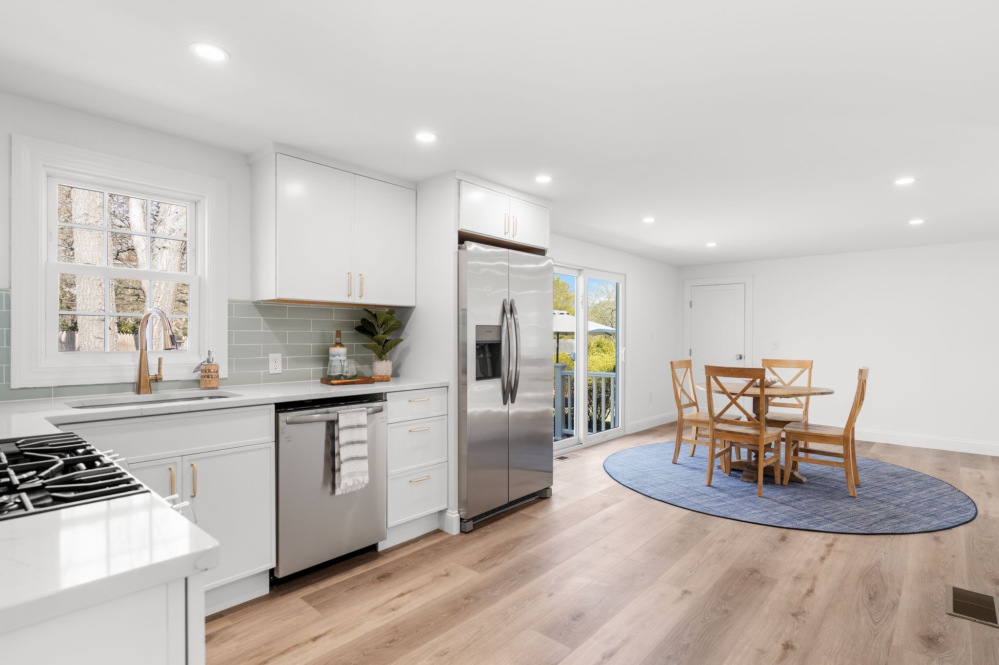 Clover Contracting LLC Image