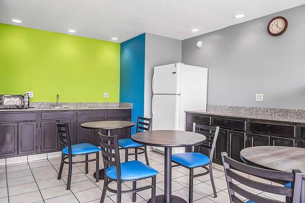 Images SureStay by Best Western Oklahoma City West