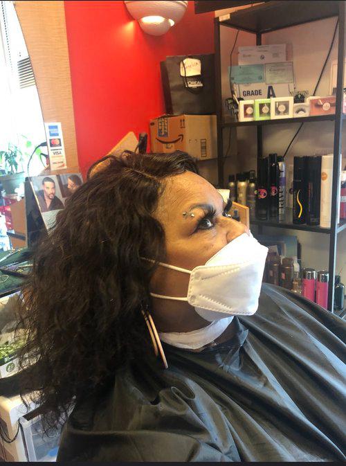 Images Bou-G Inside Sola Salons