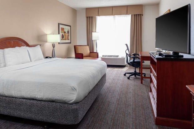 Images Hilton Garden Inn Charlotte North