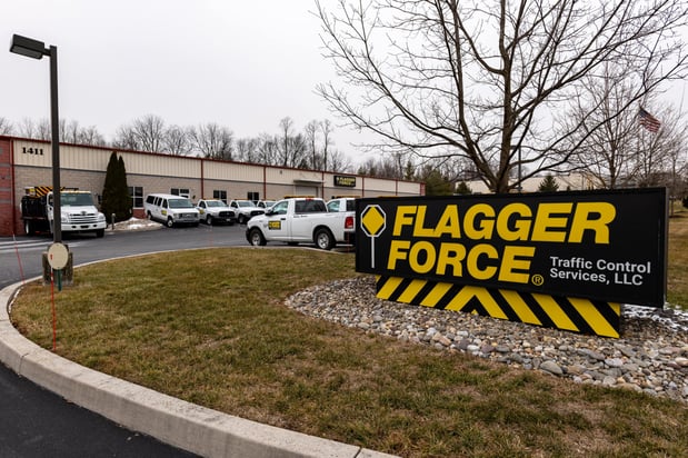 Images Flagger Force