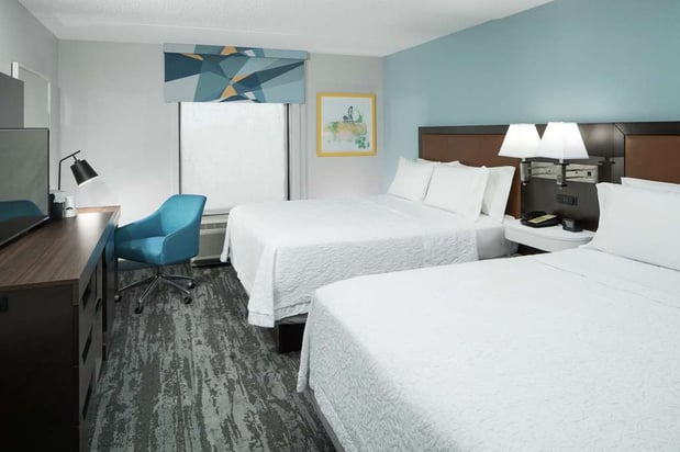 Images Hampton Inn & Suites Panama City Beach-Pier Park Area