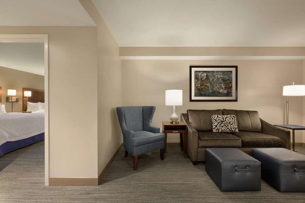 Images Hampton Inn & Suites Nashville-Downtown