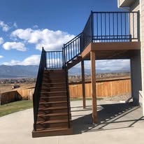 Veteran Fence & Deck Image