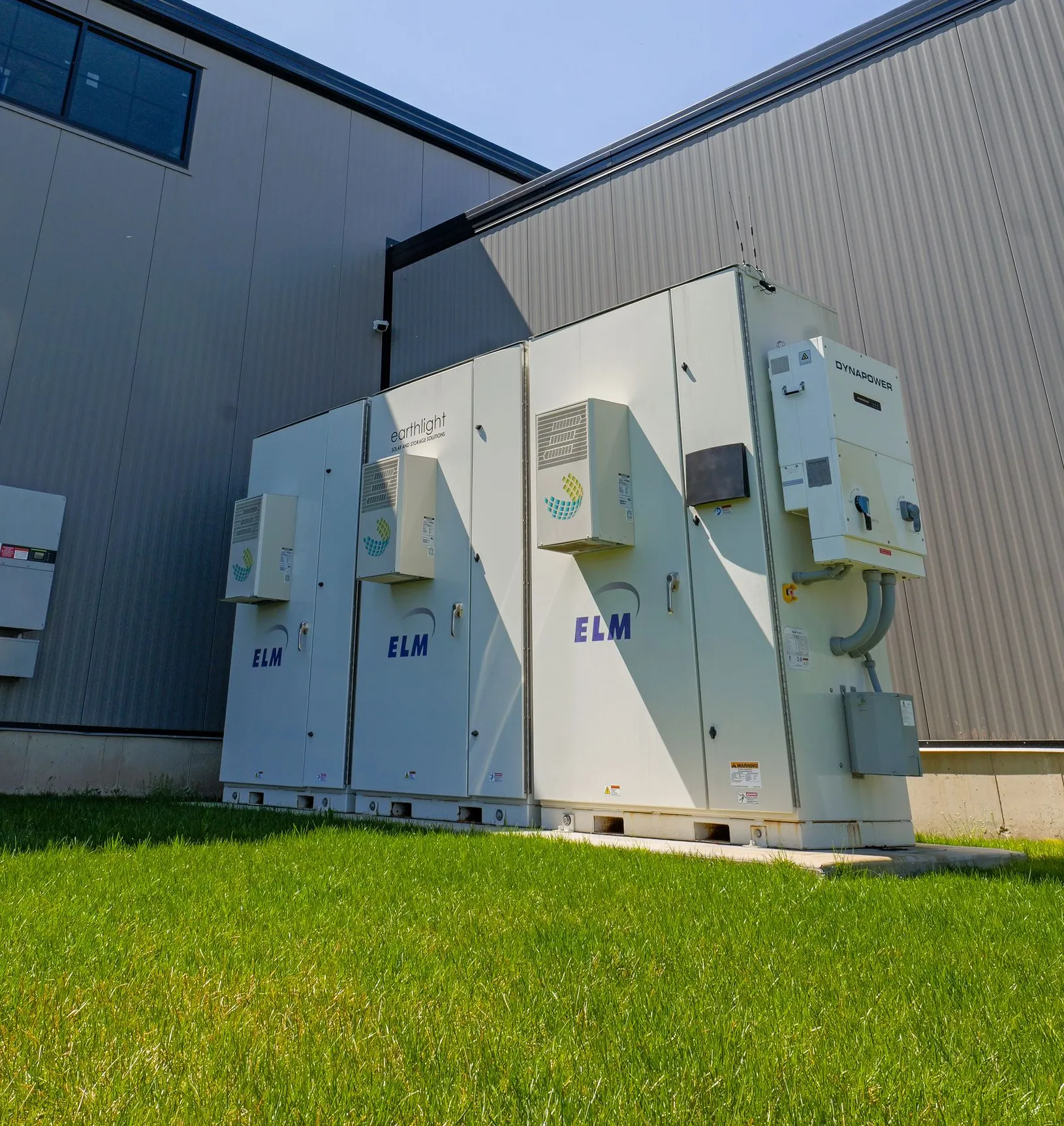 Commercial battery energy storage system