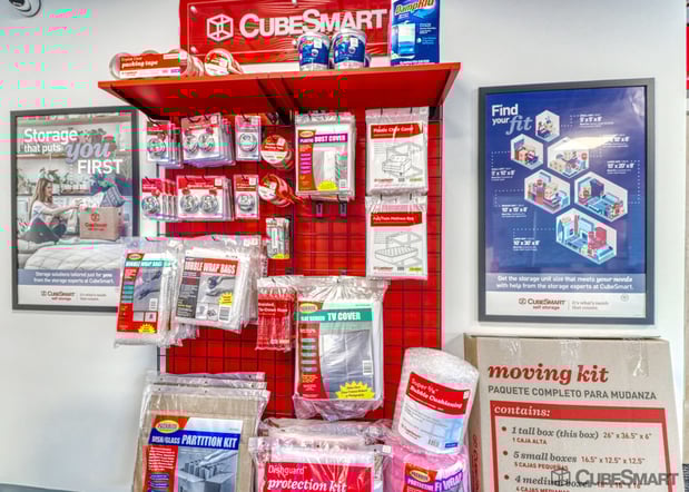 Images CubeSmart Self Storage