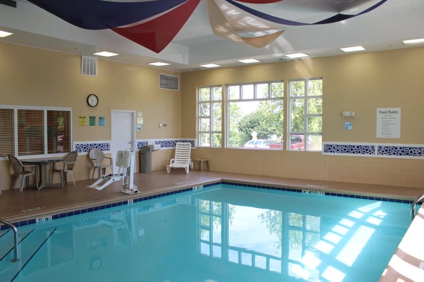 Images Holiday Inn Express & Suites Chicago-Algonquin by IHG