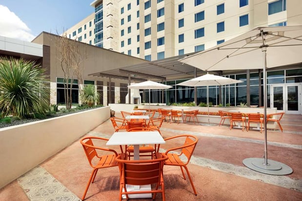 Images Embassy Suites by Hilton San Antonio Landmark