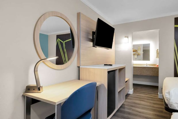 Images SureStay by Best Western San Francisco Marina District