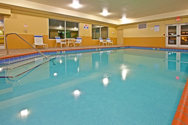Images Holiday Inn Express & Suites Lexington Dtwn Area-Keeneland by IHG