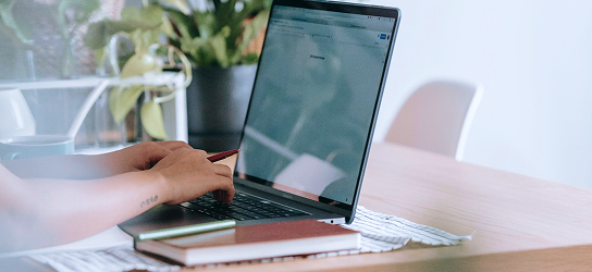 A client accessing their RBC DS account from their laptop.