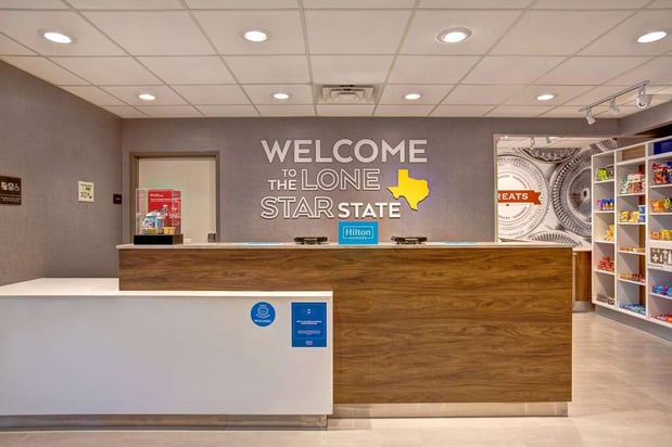 Images Hampton Inn & Suites Borger