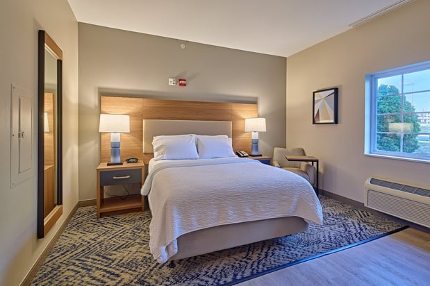 Images Candlewood Suites Peoria at Grand Prairie by IHG