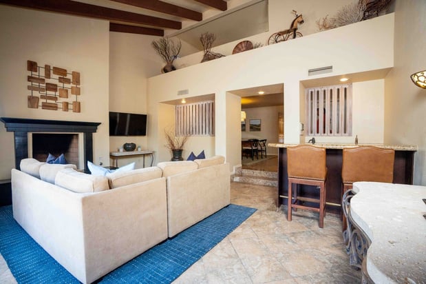Images Scottsdale Plaza Resort