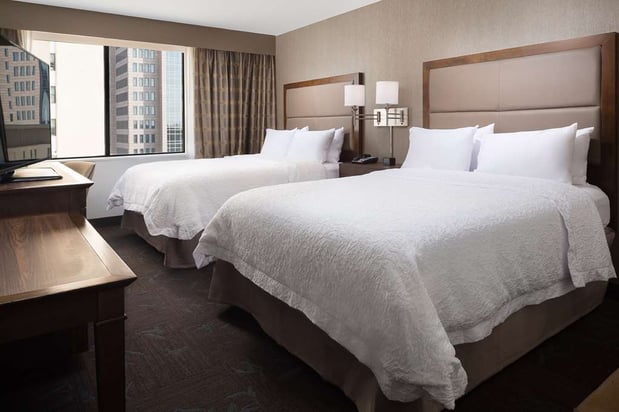 Images Hampton Inn & Suites Dallas Downtown