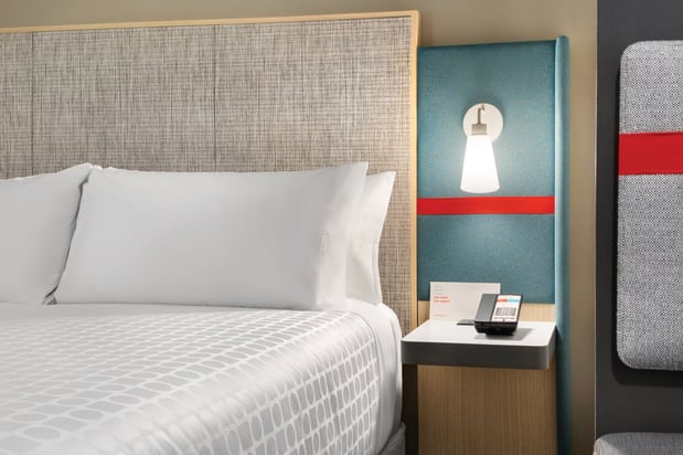 Images avid hotel Oklahoma City Airport by IHG