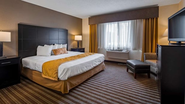 Images Best Western Plus Newark/Christiana Inn