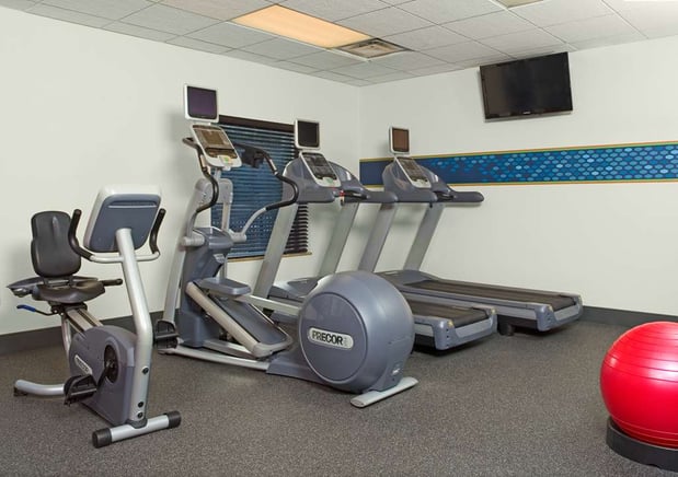 Images Hampton Inn & Suites Pittsburgh-Meadow Lands