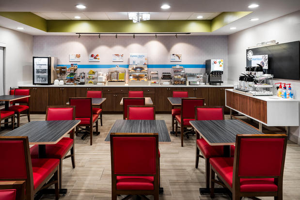Images Holiday Inn Express & Suites Bartow, an IHG Hotel