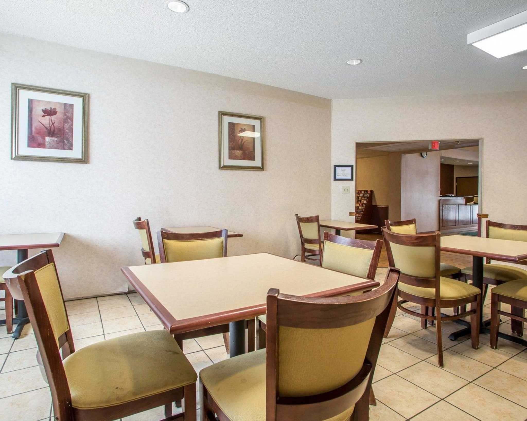 Quality Inn In Merrillville Indiana Fiber One Sale