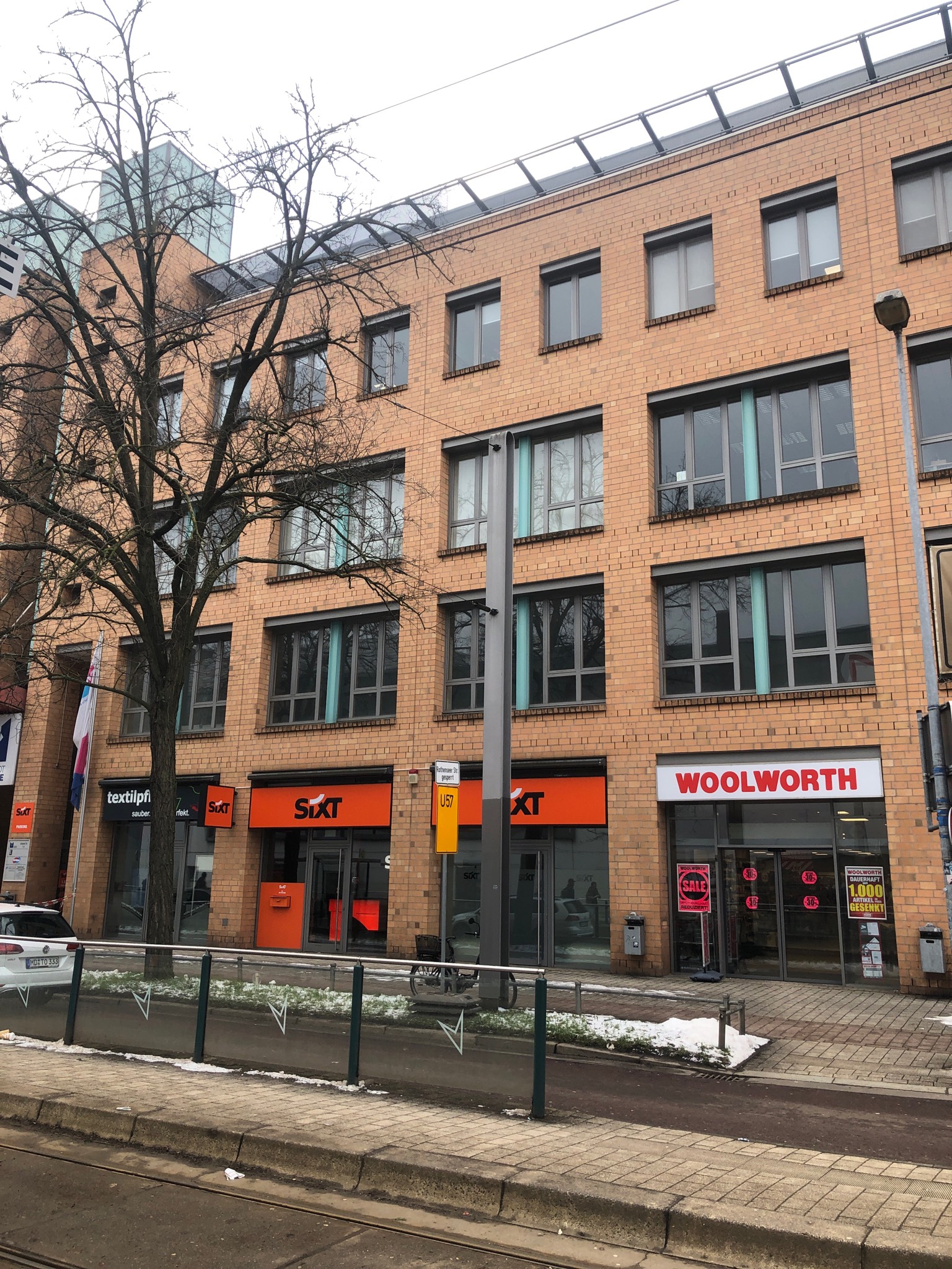 SIXT Autovermietung Magdeburg, Lübecker Straße 14 in Magdeburg